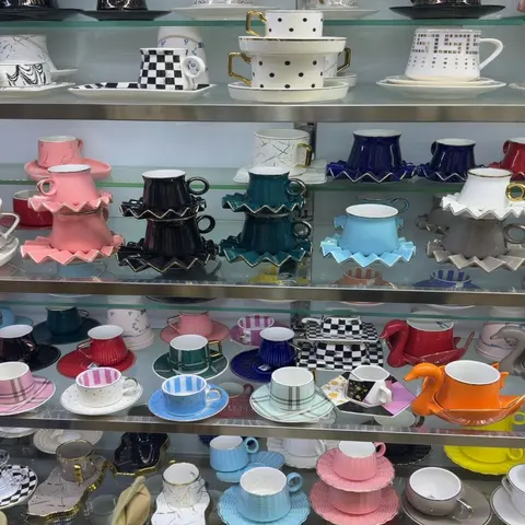 Cups and Saucers Wholesale China
