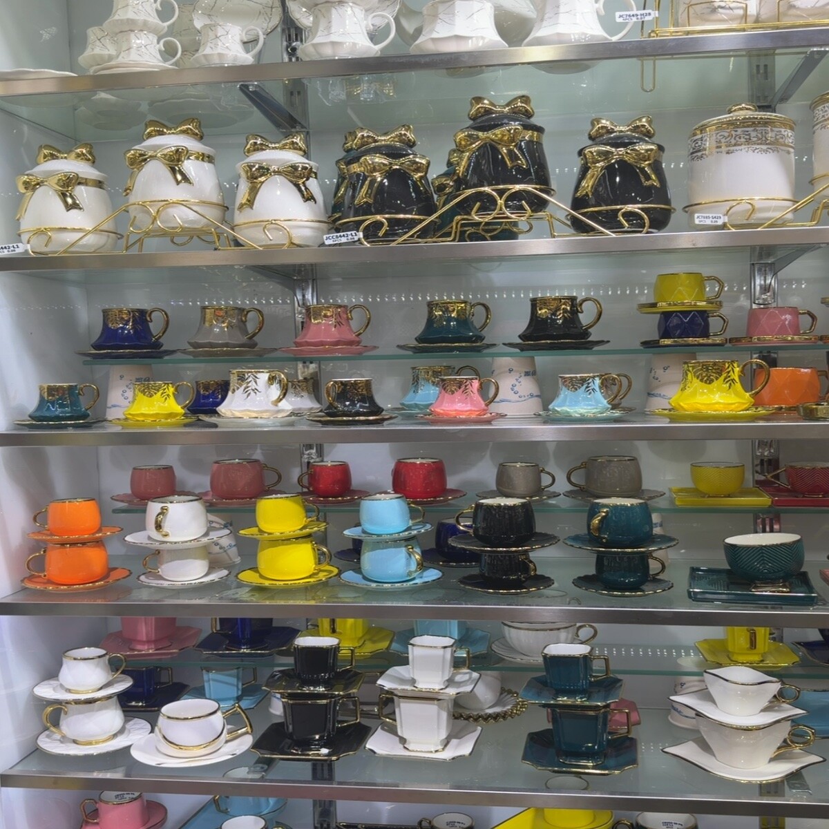 Cups and Saucers Wholesale China