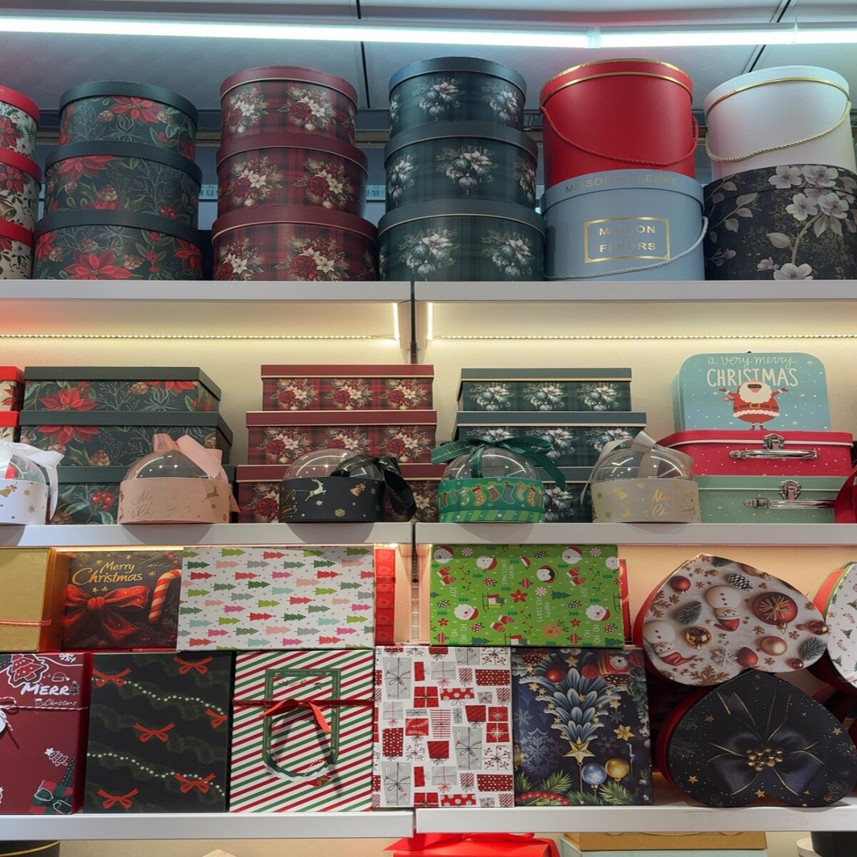 Round Gift Boxes Wholesale China