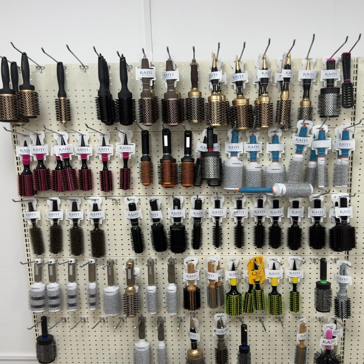 Dongyang Comb Factory — Hair Brushes factory in China
