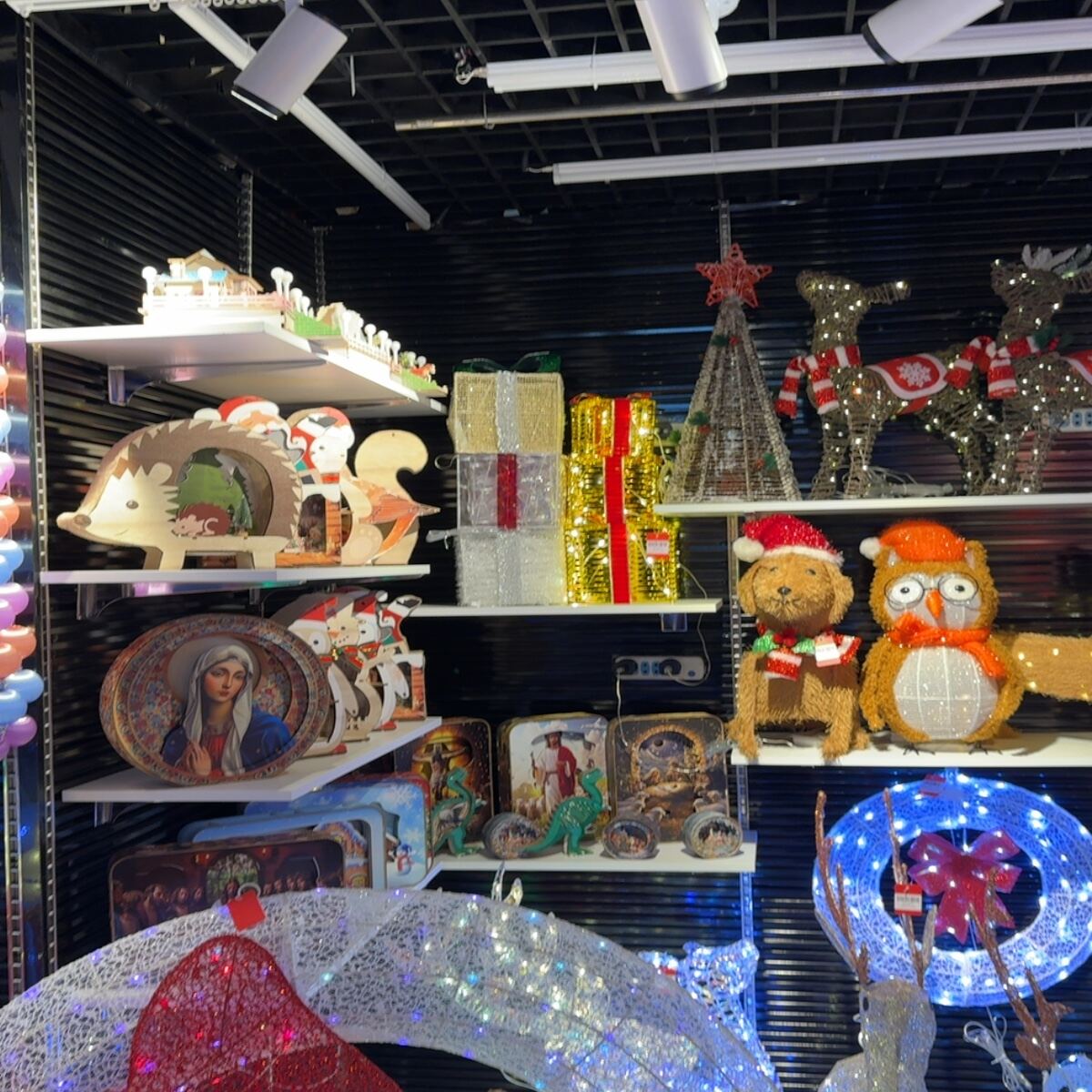 Yiwu-D1-F3-A3-6521 — Christmas Decorations Source