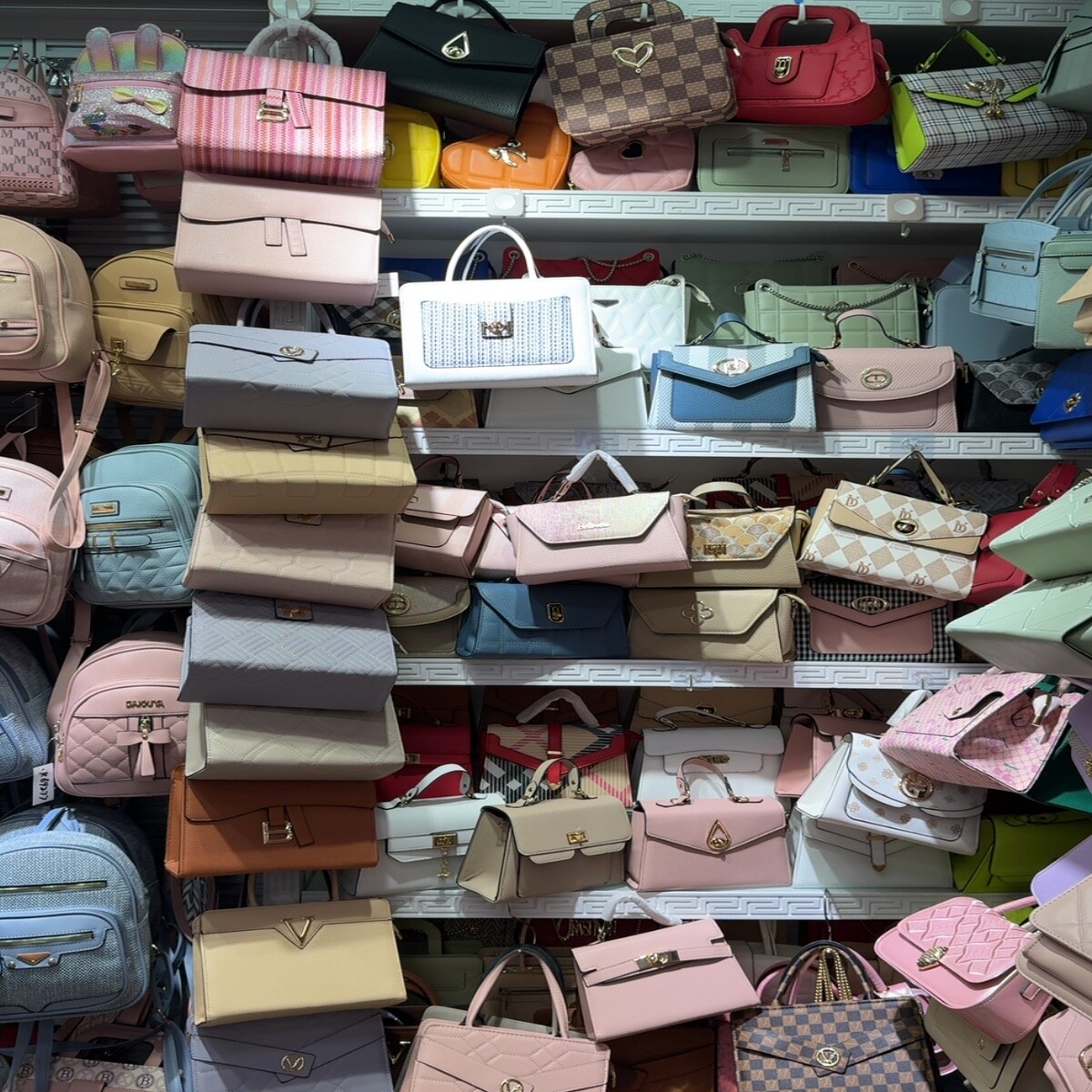 Yiwu Futian Market F1-11117