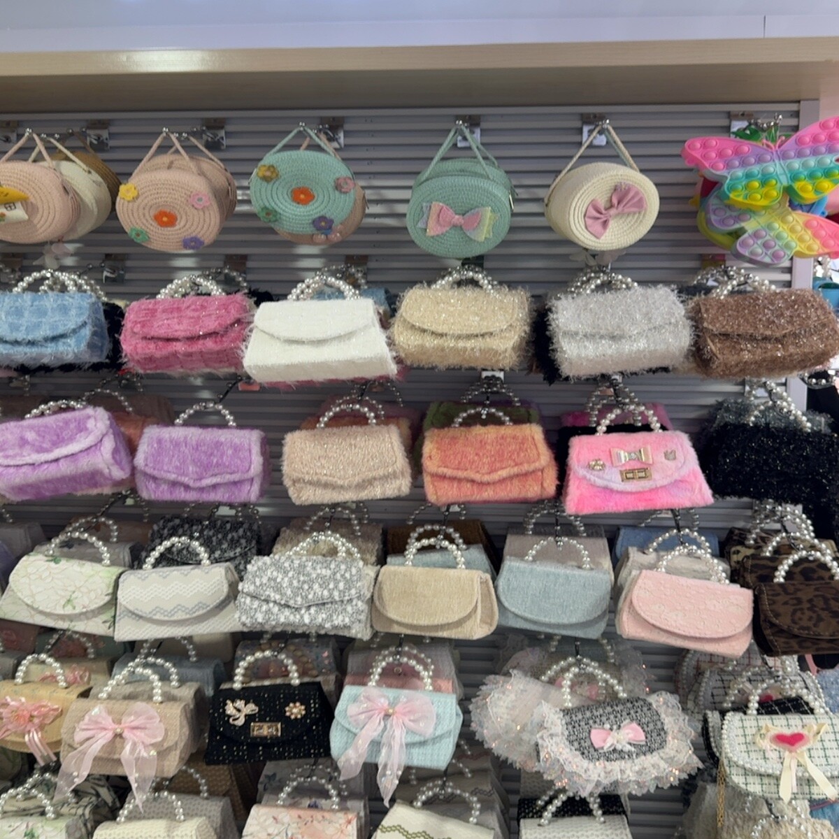 Yiwu Futian Market F1-11303