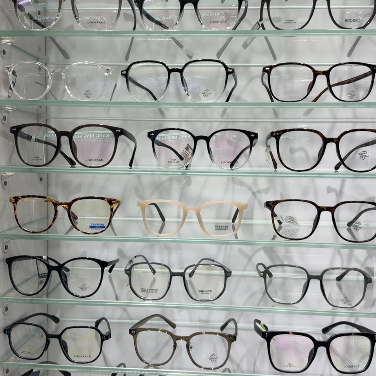 Assorted Sunglasses Styles Wholesale China