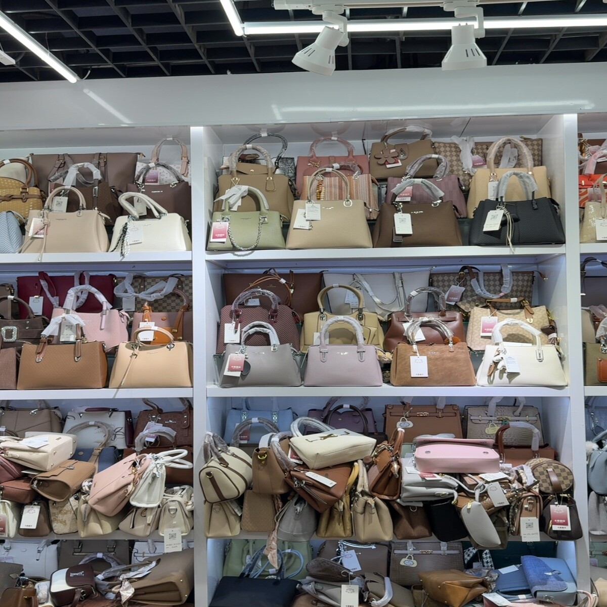 Shoulder Bags